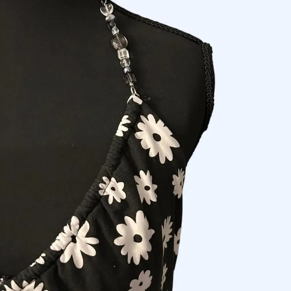 No Boundaries Women's Black and Multi Dress - Picture 3 of 5